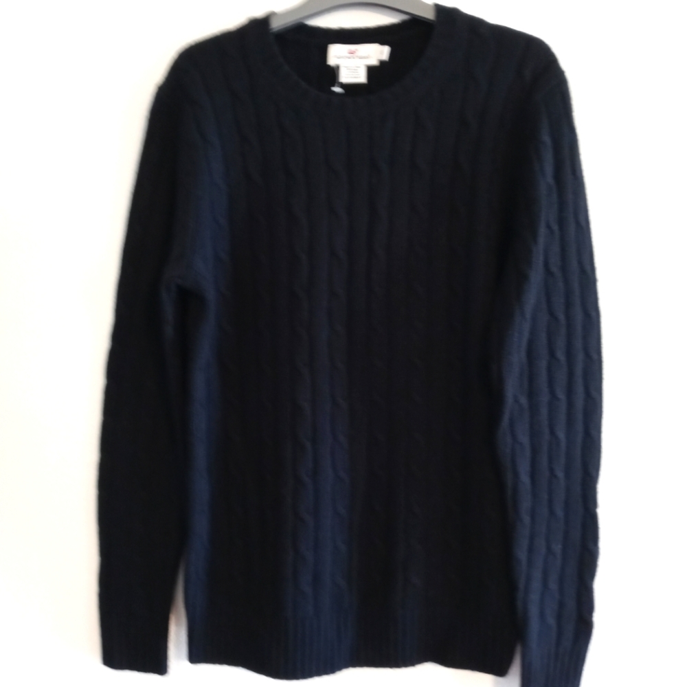 Vineyard vines sweater